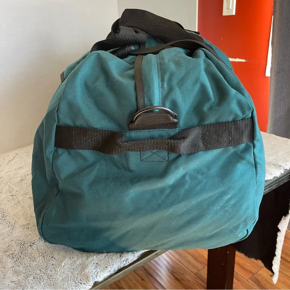 Vintage Eagle Creek Duffel Travel Green Color Large Size